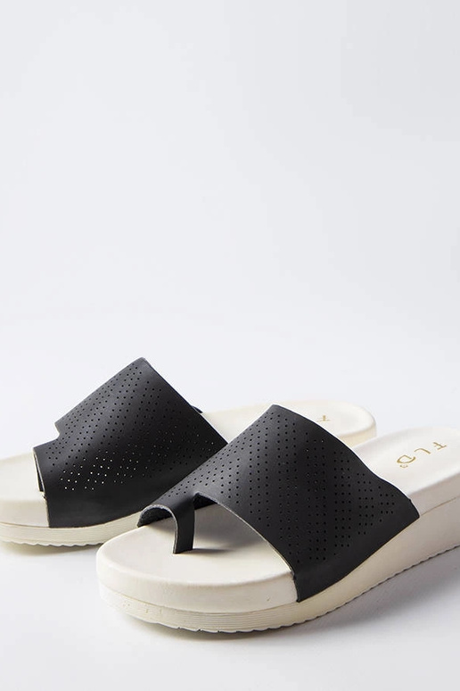 Sandalias de cuña Monferrato negras