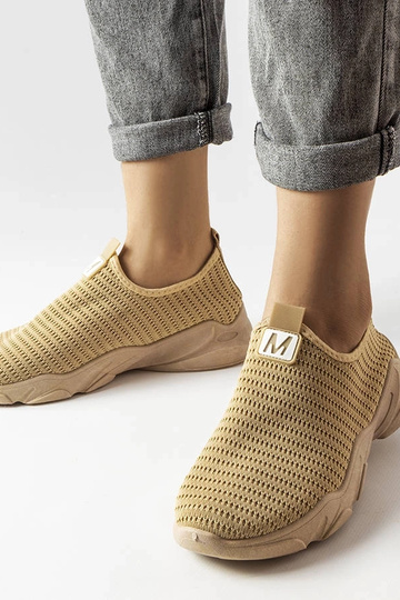 Zapatillas sin cordones Azalee en beige oscuro para mujer