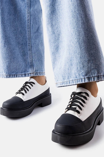 Zapatos planos blancos Merico 2