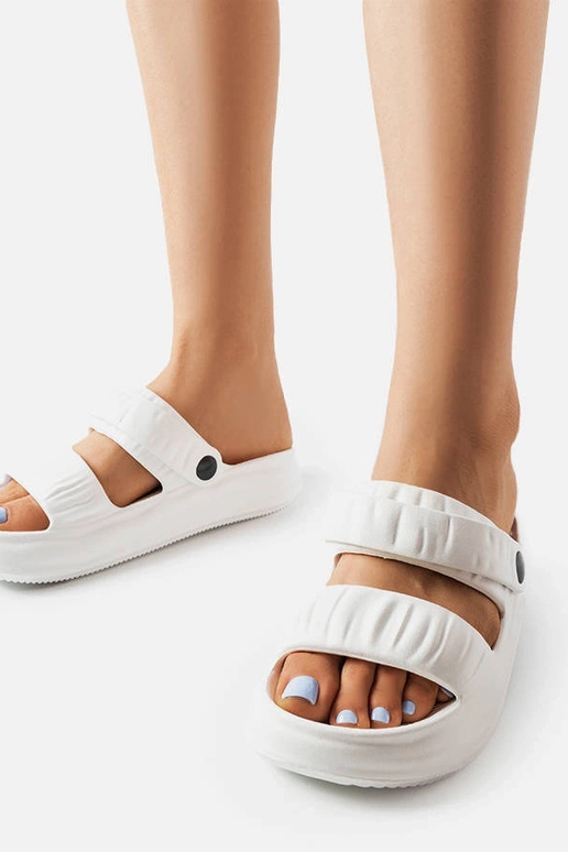 Chanclas de espuma blanca Griffin