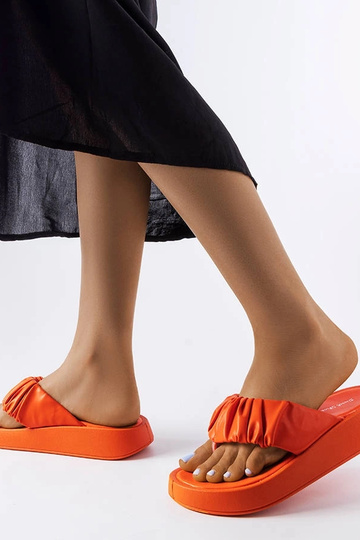 Chanclas fruncidas color naranja Filena 2