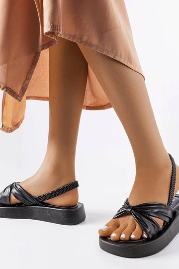 Sandalias de plataforma... 2