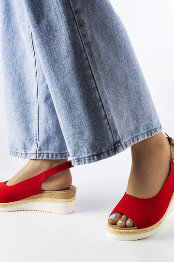 Sandalias rojas sobre plataforma, "Big Star JJ276048"