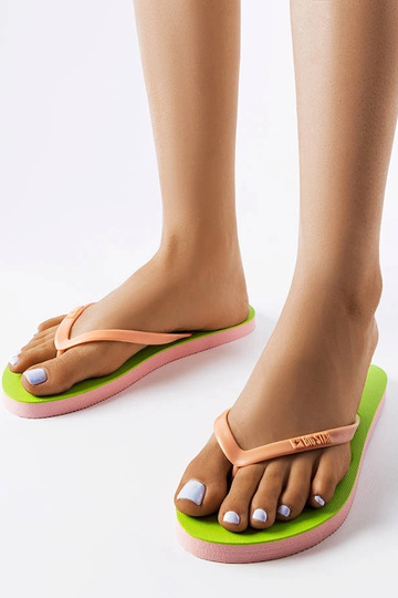 Chanclas Big Star verdes y rosas FF274A330