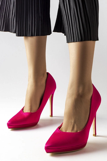 Tacones de satén rosa Silje