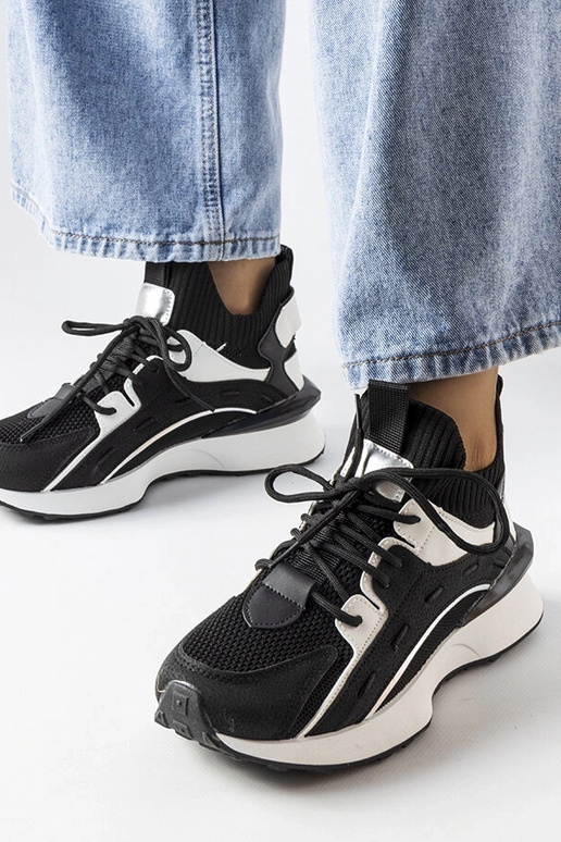 Zapatillas deportivas elegantes en...