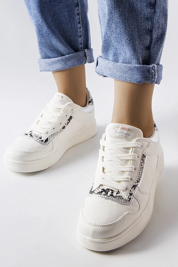 Zapatillas blancas de piel...