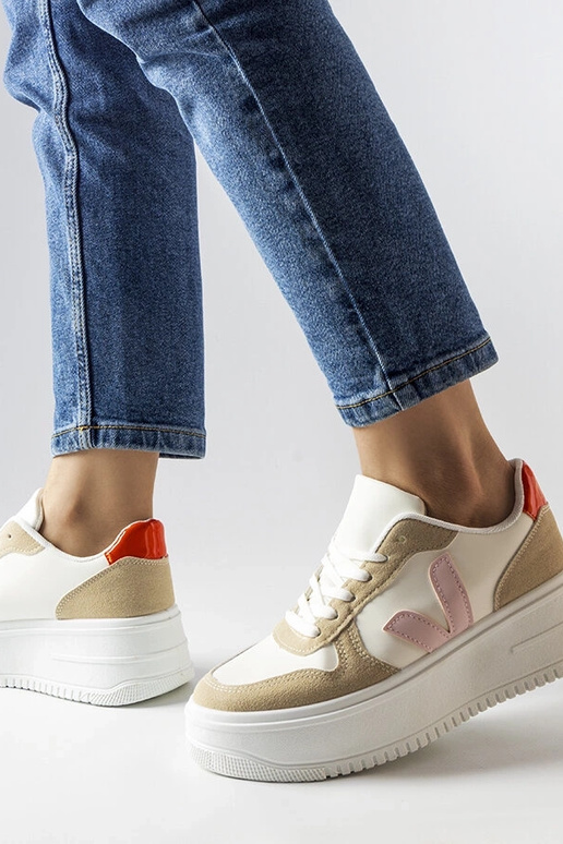 Zapatillas deportivas blancas con... Zapatillas deportivas blancas con...