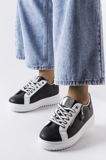 Zapatillas negras con cordones para mujer Romola