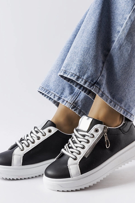 Zapatillas negras con cordones para...