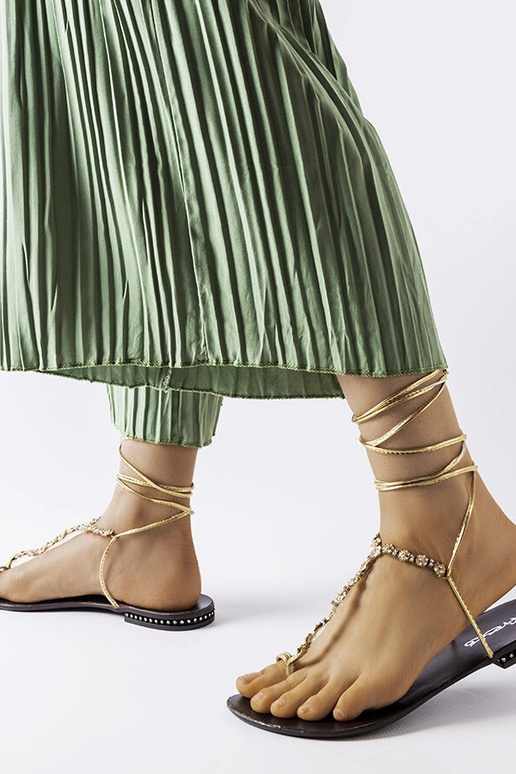 Sandalias Troghi doradas con circonitas