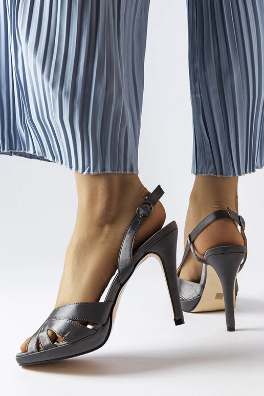 Sandalias de tacón alto de alpaca gris