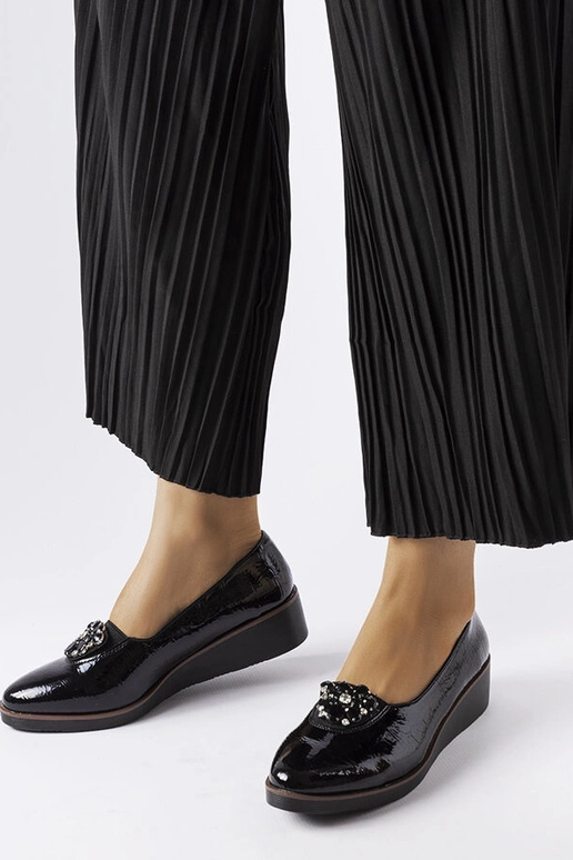 Bailarinas negras de charol con... Bailarinas negras de charol con...