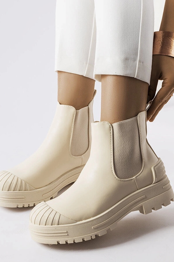 Trabajadores beige con... 2