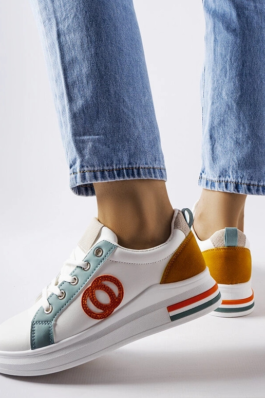 Zapatillas blancas con inserciones de...