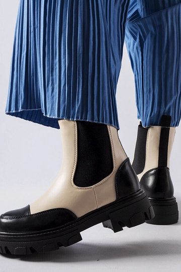 Botas negras y beige sin cordones Albany 2