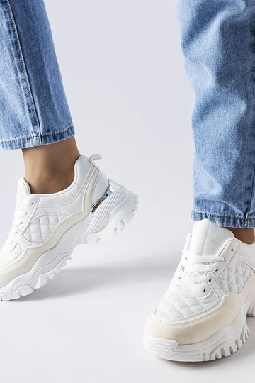Zapatillas deportivas blancas con inserción plateada, "Esquibel" 2