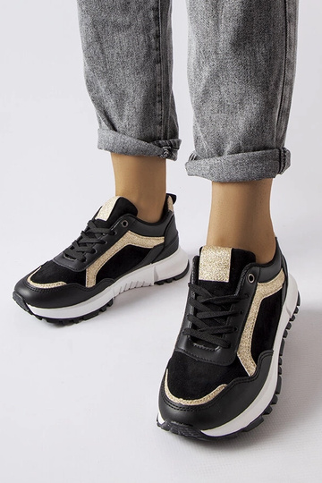 Zapatillas negras con...