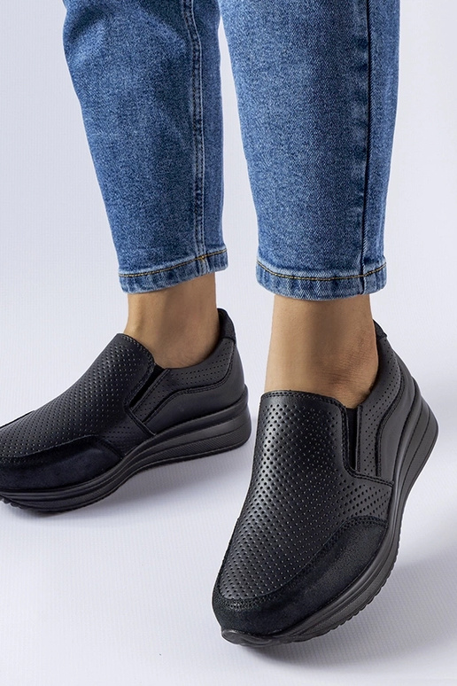 Zapatillas negras de cuña calada Rhéaume