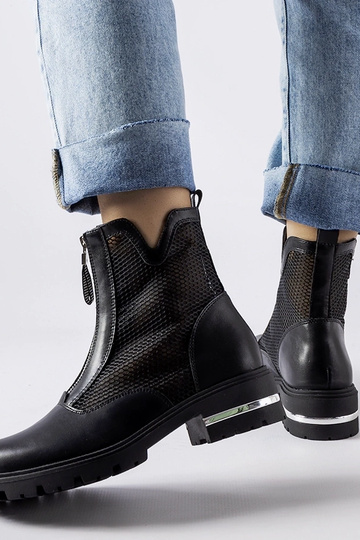 Botines negros calados Cavour 2