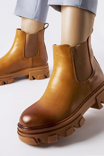 Botines gruesos sin... 2