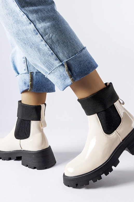 Botas de trabajo beige sin cordones...