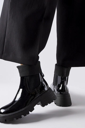 Botines de trabajo negros... 2