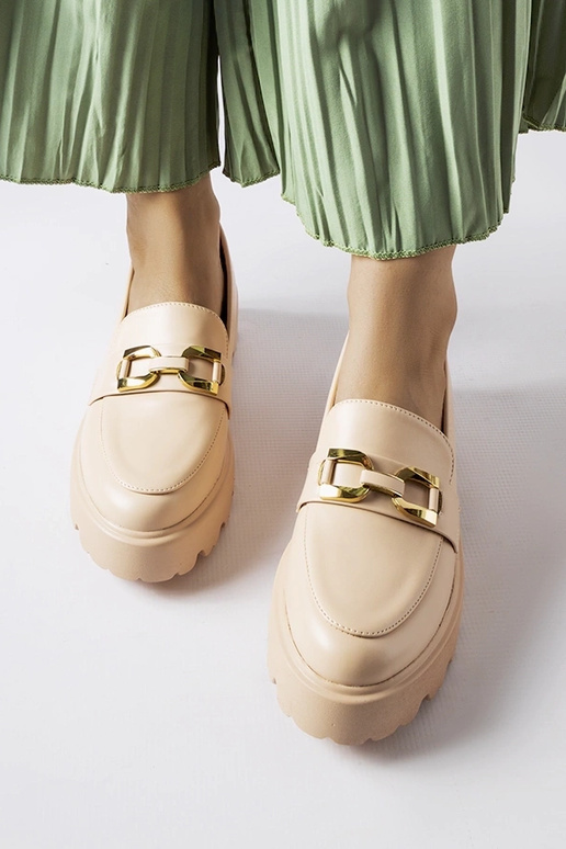 Mocasines de mujer beige decorados...