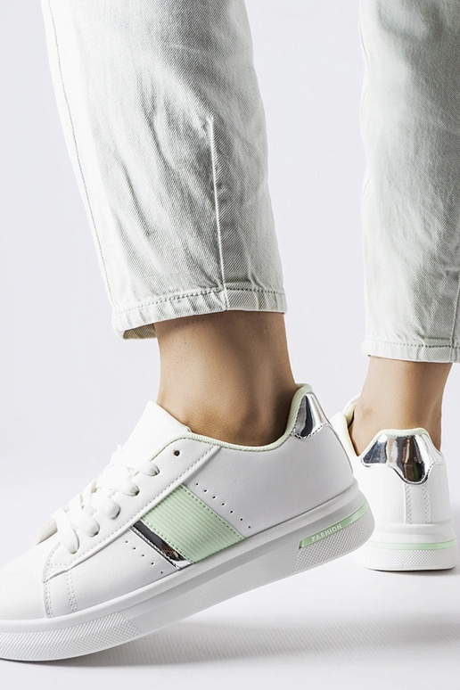 Zapatillas deportivas blancas con...