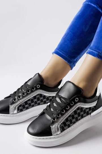 Zapatillas negras con... 2