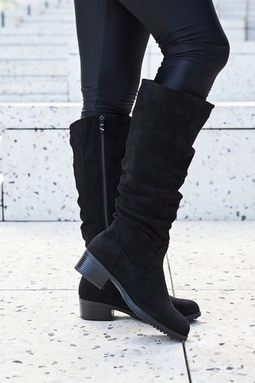 Botines negros de ante... 2