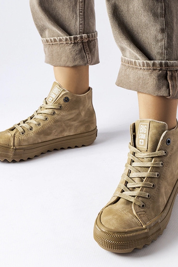 Zapatillas beige con...