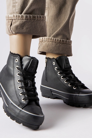 Zapatillas negras con...