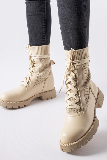 Botas calcetín caladas beige Portico
