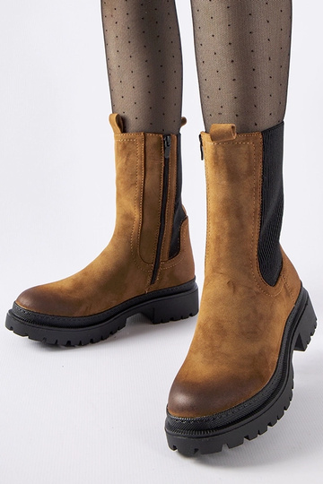 Botas altas marrones con...