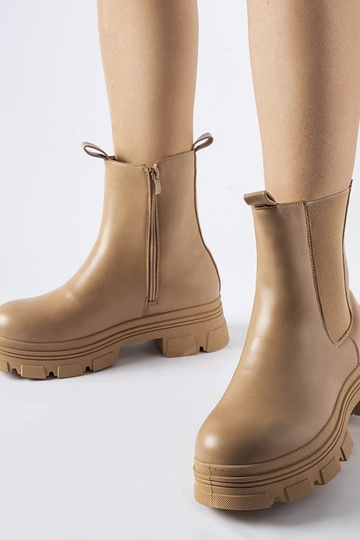 Botines beige sobre...