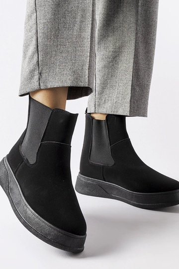 Botines negros con...