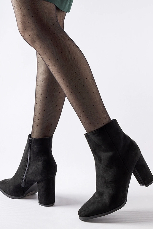 Botines negros Torricelli con tacón