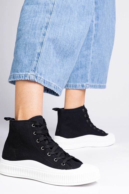 Zapatos altos negros con plataforma,... Zapatos altos negros con plataforma,...