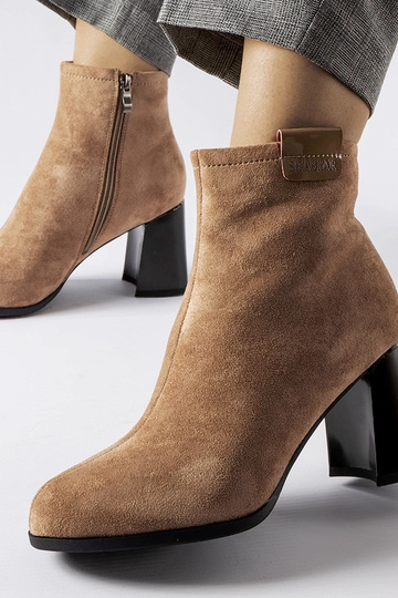 Botines elegantes color...