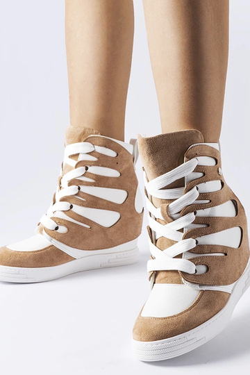 Zapatillas de cuña blancas y beige de Pantaleone 2