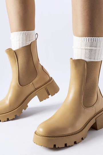 Botines invernales clásicos...