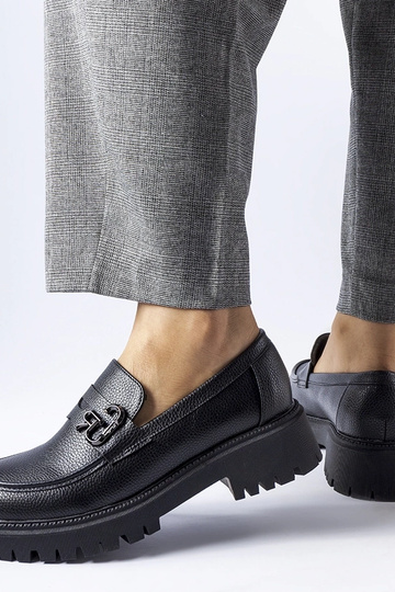 Mocasines clásicos negros... 2