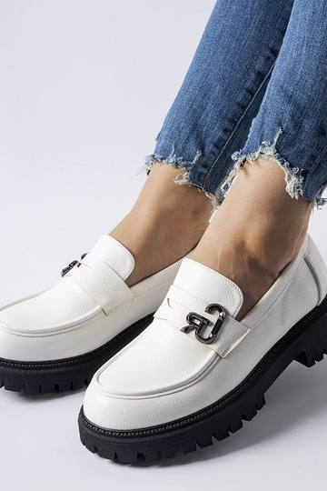 Mocasines con hebilla... 2