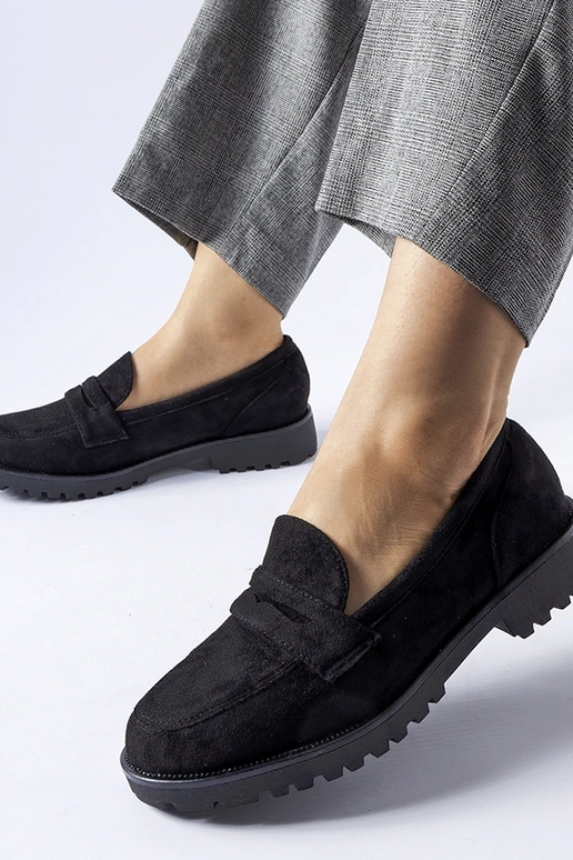 Zapatos clásicos negros de ante...