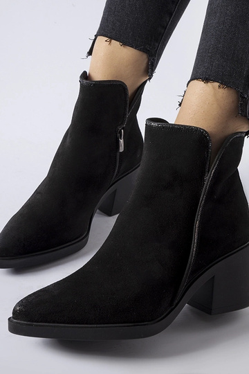 Botines negros de ante con tacón ancho Karino 2