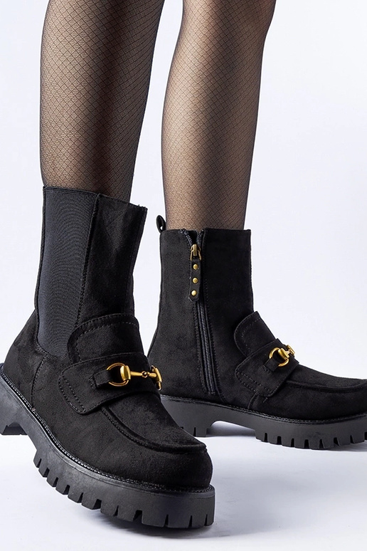 Botines con hebilla y aislamiento...