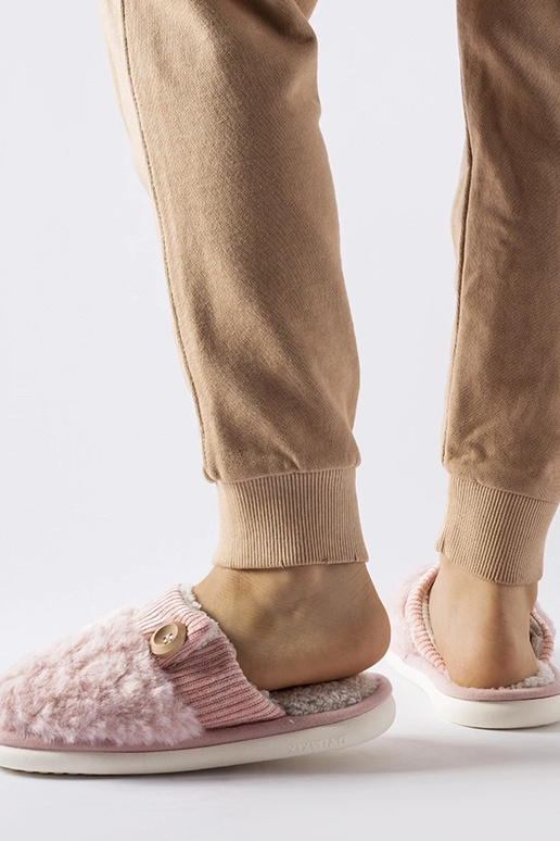 Zapatillas rosas con aislamiento...