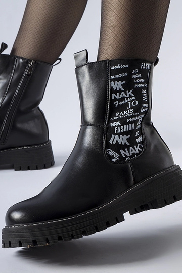 Botines negros aislantes...