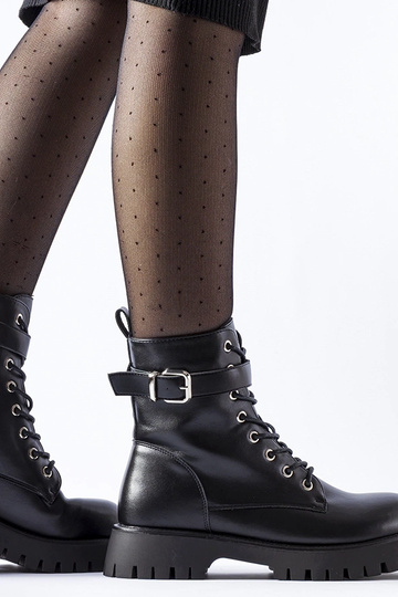 Botines negros aislantes...